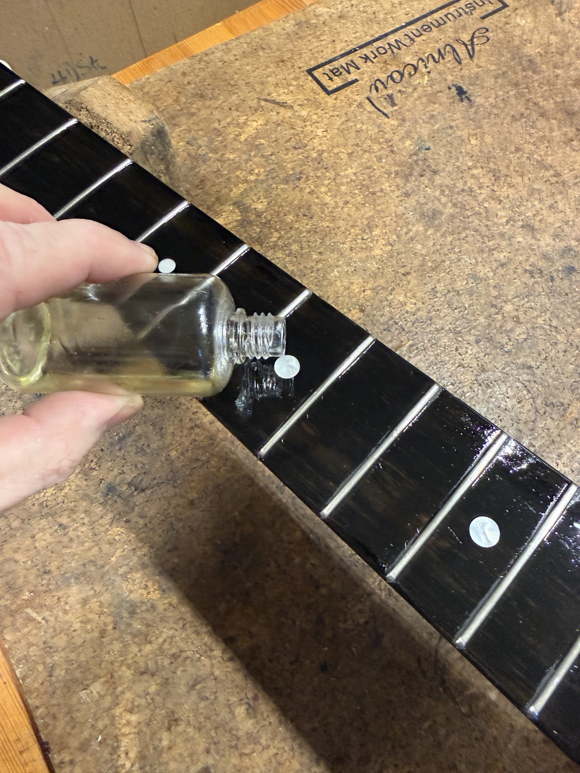 Why Does My Guitar Buzz or Rattle? โ Spot Leveling High Frets โ image 4