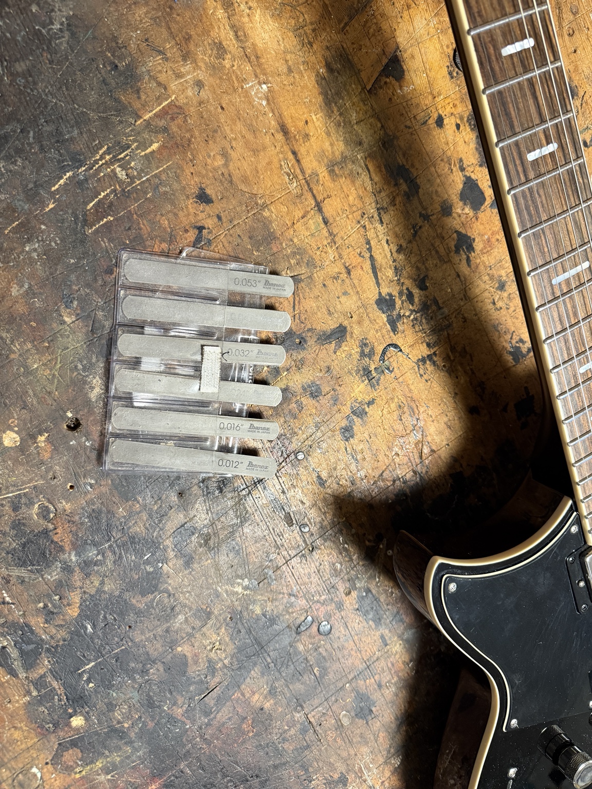 Why Is My Guitar Hard to Play? – How to Adjust the Guitar Nut – image 3