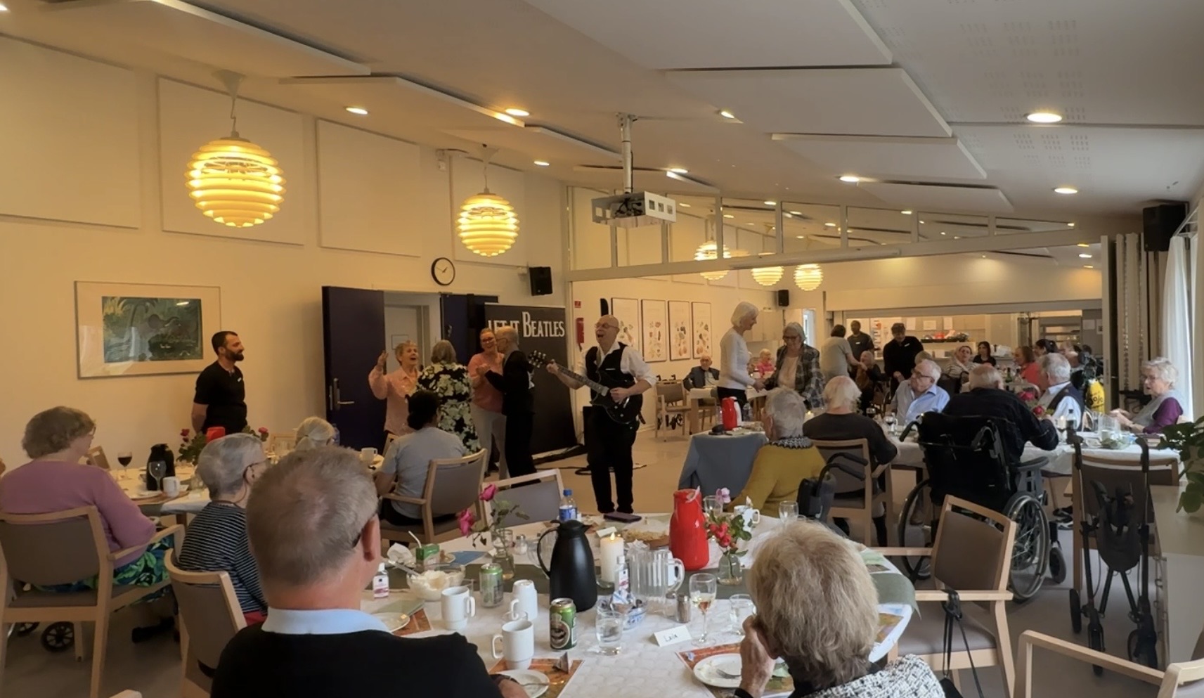 Live Music in Care Homes – How Beatles Songs Bring Back Memories – image 3