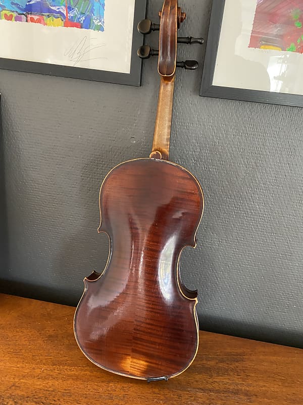Violin Apollo 1920's