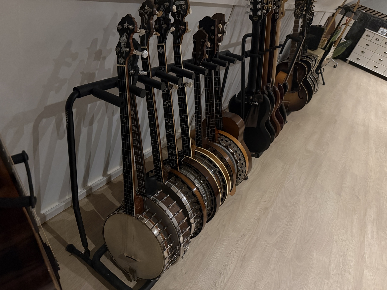 World of Sounds Instruments – Instruments with History and Soul – image 4